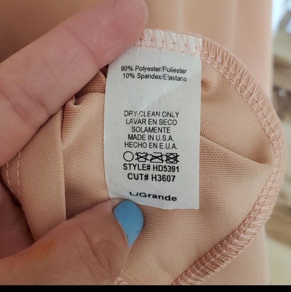 Lovely Day Dress - Picture 3 of 3